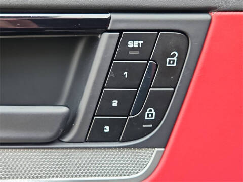 2024 Porsche Cayenne S