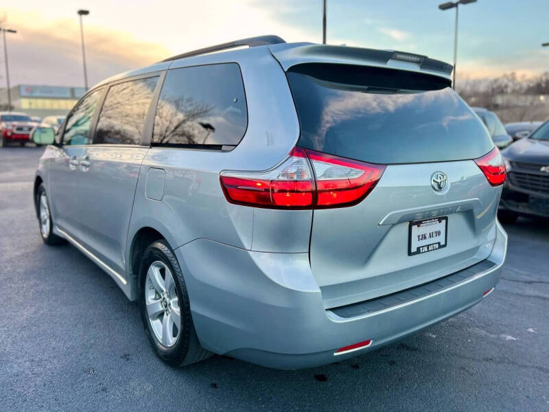 2019 Toyota Sienna
