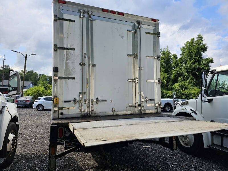 2014 Freightliner M2 106