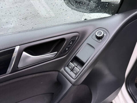 2011 Volkswagen GTI Autobahn