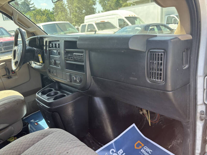 2017 Chevrolet Express 2500