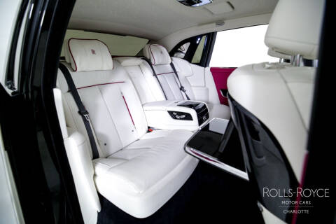 2023 Rolls-Royce Phantom