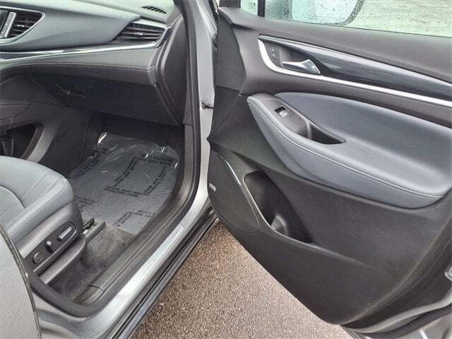 2024 Buick Enclave Premium