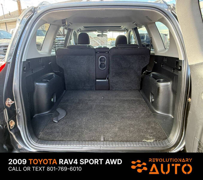 2009 Toyota RAV4 Sport