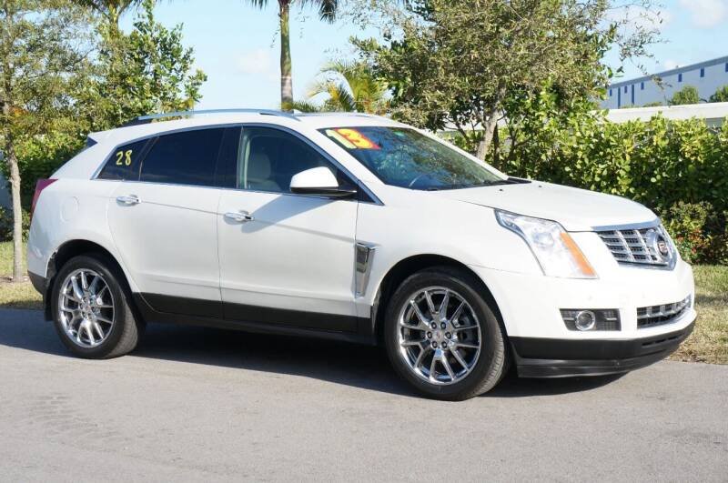2013 Cadillac SRX for sale in Miami, FL