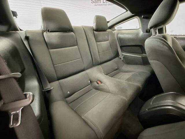 2012 Ford Mustang V6