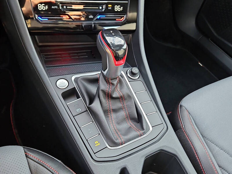 2026 Volkswagen Jetta GLI Autobahn