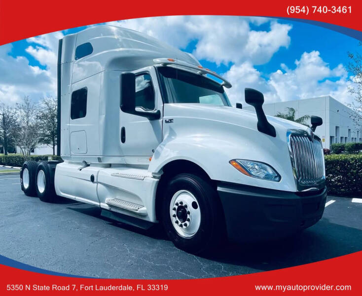 2019 International LT625