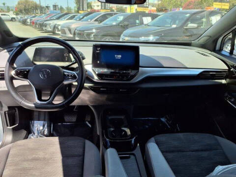 2022 Volkswagen ID.4 Pro