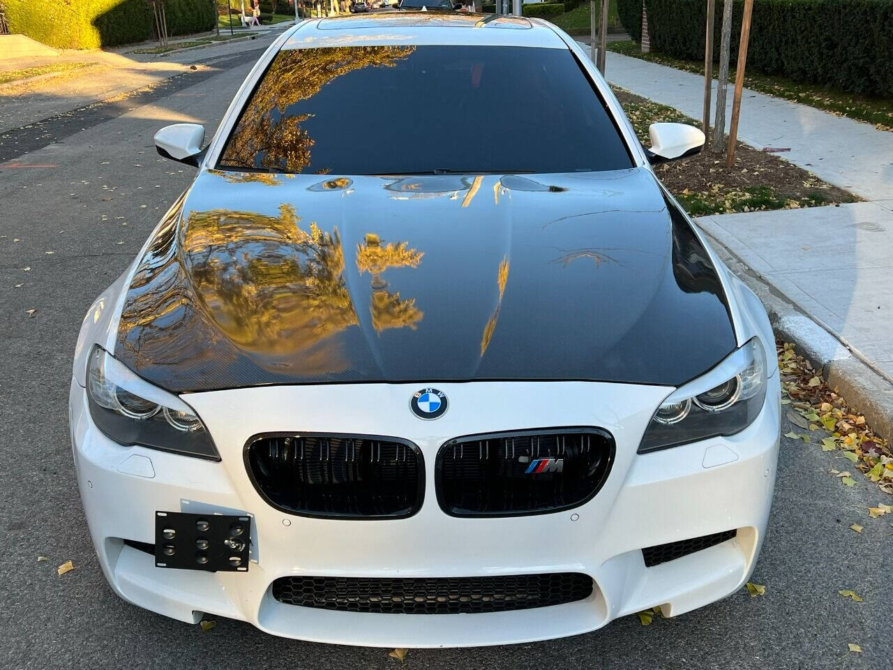 2013 BMW M5 Sedan - $27,900