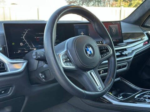 2024 BMW X7 M60i