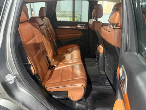 2013 Jeep Grand Cherokee Overland Summit