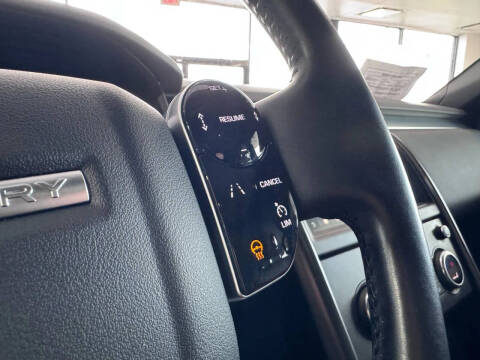 2020 Land Rover Discovery Landmark Edition