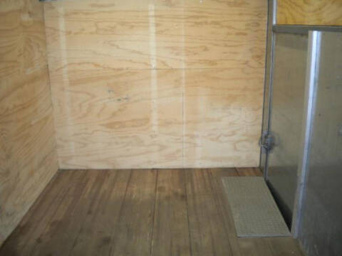 2006 Van Body 16ft van body with curb-side d