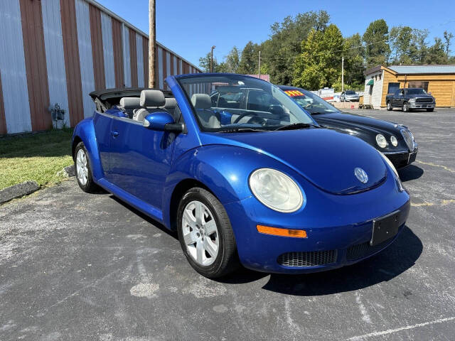 2007 Volkswagen New Beetle Convertible for sale at Country Auto Sales Inc. in Bristol, VA