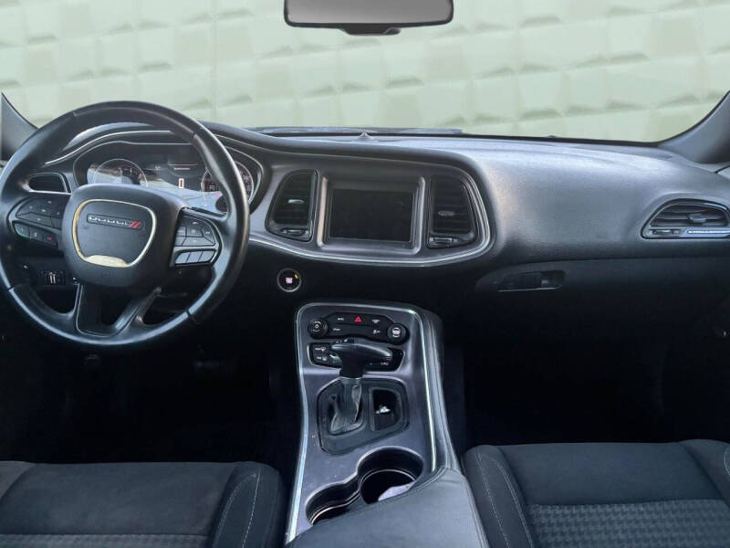 2018 Dodge Challenger SXT