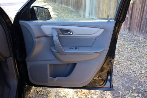 2017 Chevrolet Traverse LT