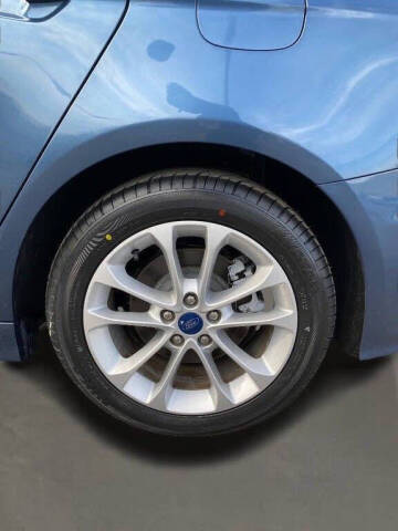 2019 Ford Fusion Hybrid SE