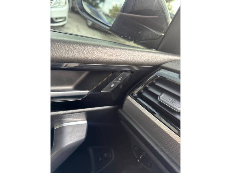 2020 Volkswagen Jetta R-Line