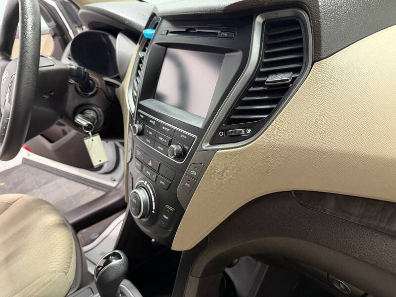 2017 Hyundai Santa Fe Sport 2.4L