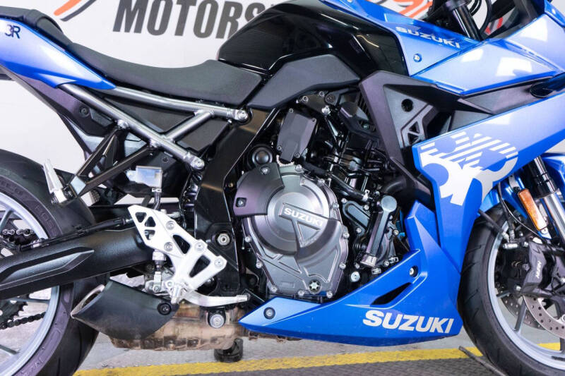 2024 Suzuki GSX-8R