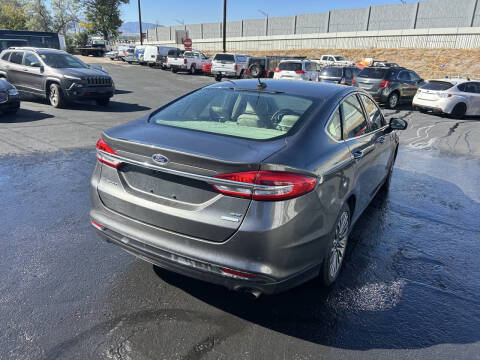 2017 Ford Fusion SE