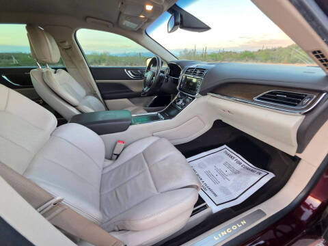 2019 Lincoln Continental Select