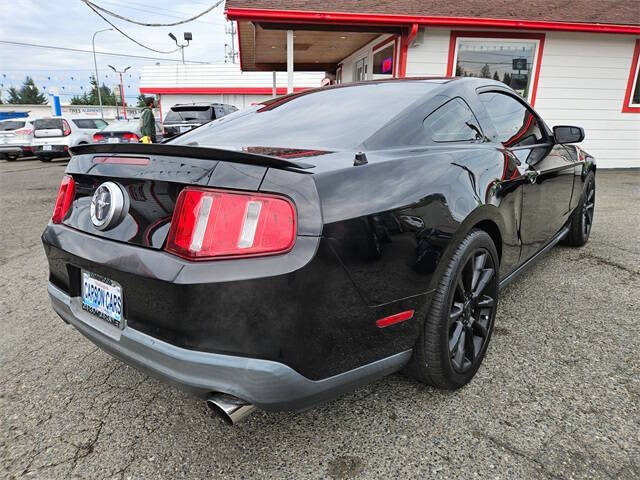 2011 Ford Mustang V6 Premium