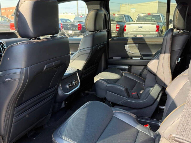 2025 Ford Expedition Tremor