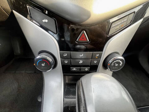 2015 Chevrolet Cruze 2LT Auto