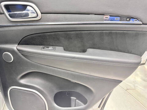 2014 Jeep Grand Cherokee SRT