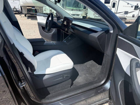 2026 Tesla Model Y Premium