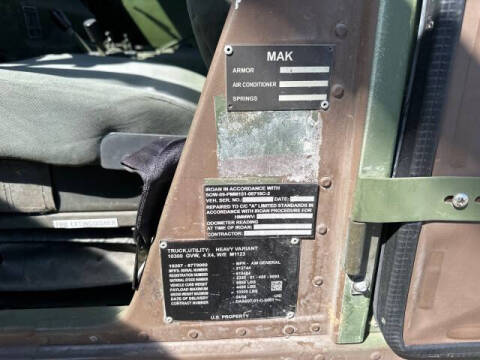 2004 AM General M1123