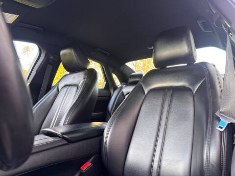 2020 Lincoln MKZ Standard