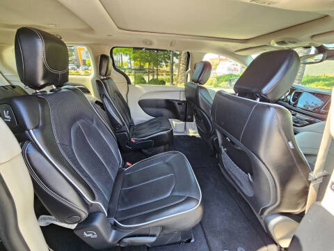 2022 Chrysler Pacifica Limited