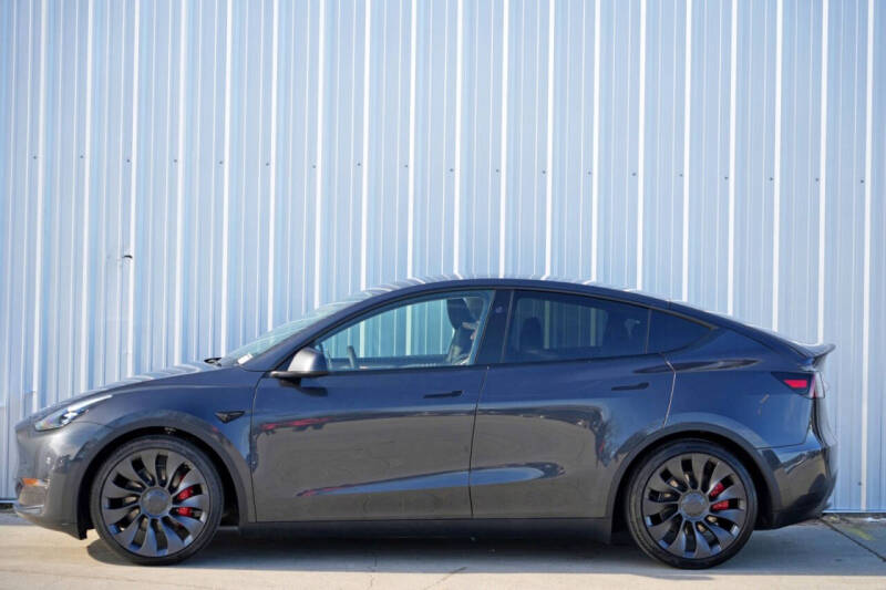 2024 Tesla Model Y Performance