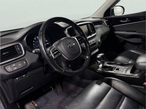 2020 Kia Sorento EX V6