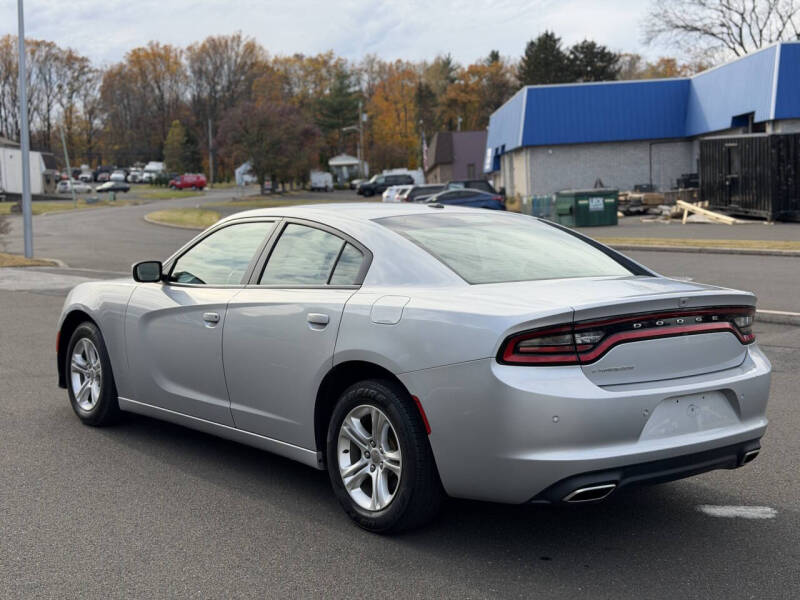 2019 Dodge Charger SXT