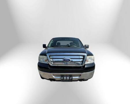 2006 Ford F-150 for sale at R&R Car Company in Mount Clemens MI