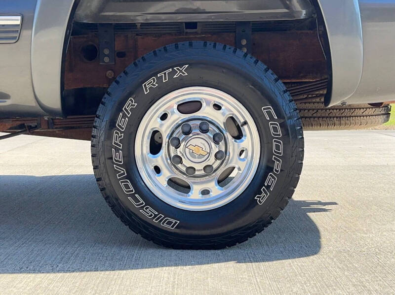 2002 Chevrolet Silverado 2500HD LS