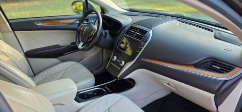 2017 Lincoln MKC Select