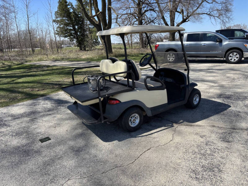 2012 Club Car Precedent