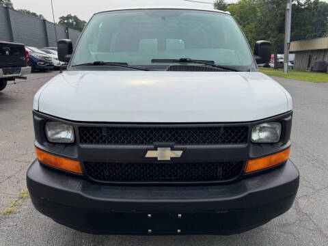 2017 Chevrolet Express 2500