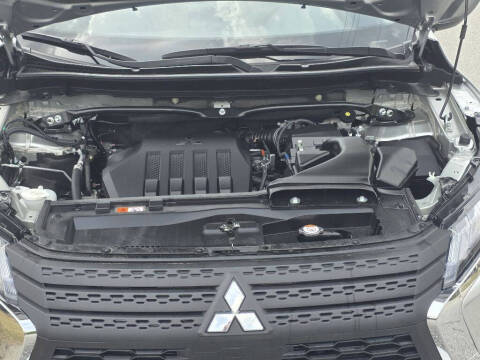 2025 Mitsubishi Eclipse Cross SE