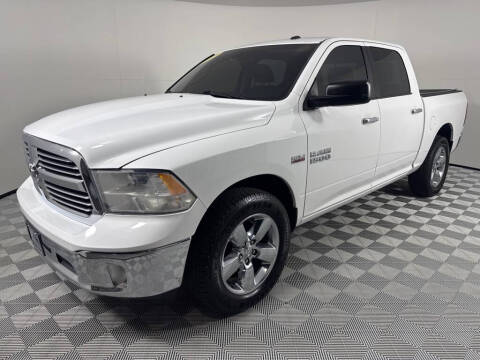 2015 RAM 1500 SLT