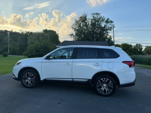 2018 Mitsubishi Outlander ES