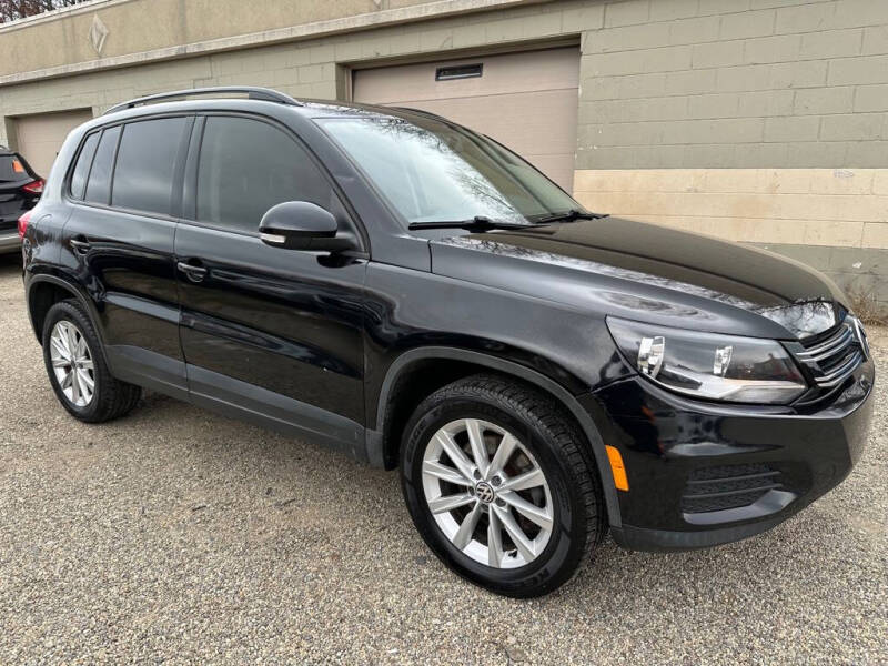 2017 Volkswagen Tiguan Limited Base photo 28