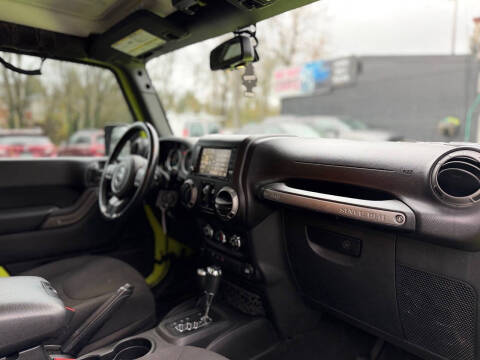 2016 Jeep Wrangler Unlimited Sport