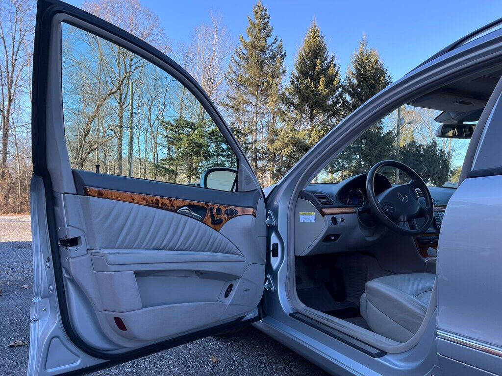 2006 Mercedes-Benz E-Class 15