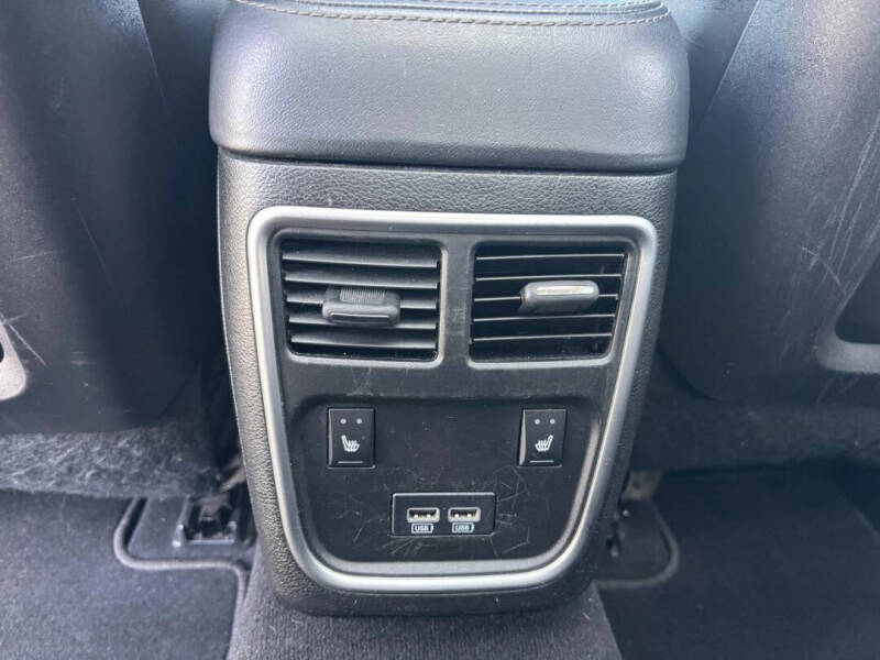 2019 Chrysler 300 Limited